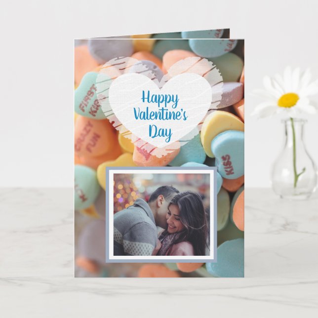 Carte photo de la Saint-Valentin avec cœurs en bon (Petite plante)