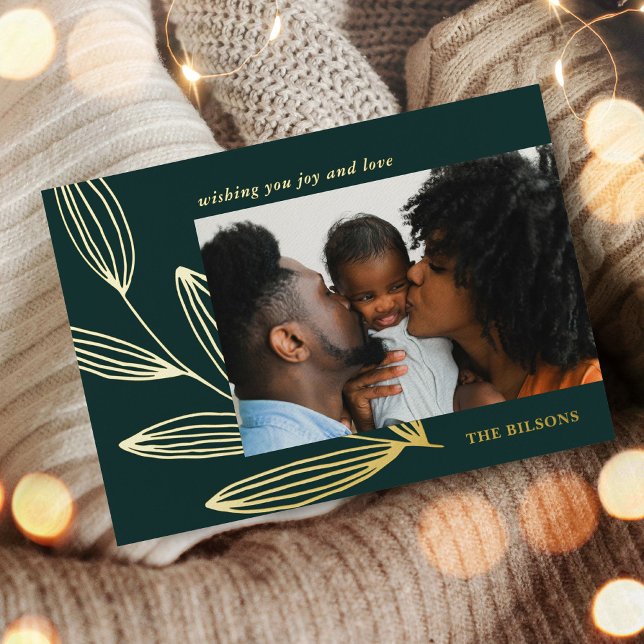 Carte photo de vacances Chic Sprout Green et Gold  (Chic Sprout Green and Gold Foil Holiday Photo Card)