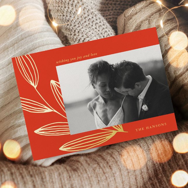 Carte photo de vacances Chic Sprout Red et Gold Fo (Chic Sprout Red and Gold Foil Holiday Photo Card)