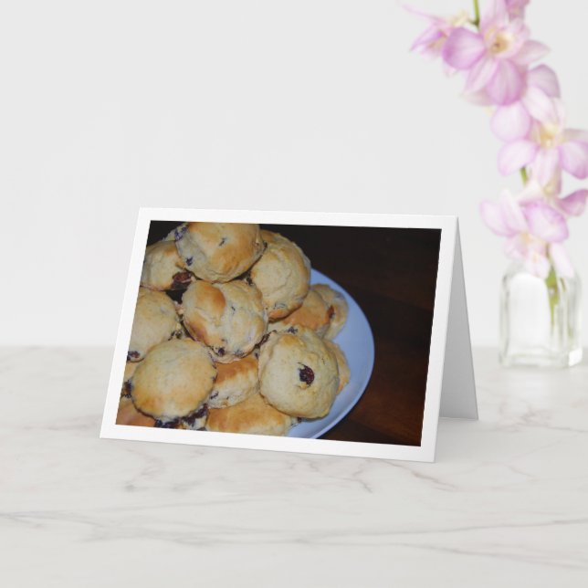 Carte Pile de Raisin Scones sur plaque (Orchidée)