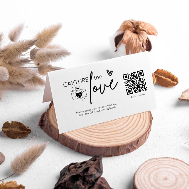 Carte pliée avec QR code pour capturer l'amour ave (Créateur téléchargé)