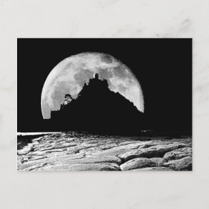 Carte Postale À la lumière de la lune argentée.