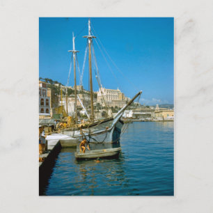 Carte Postale Amalfi, front de mer avec bateau de pêche