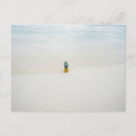 Carte Postale Ananas unique sur la plage