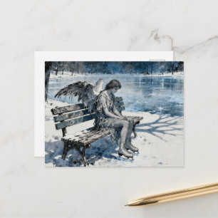 Carte Postale Ange mélancolique dans un parc enneigé fait du pat