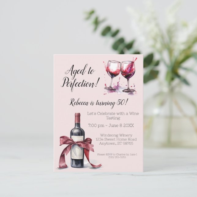 Carte Postale Anniversaire du vin personnalisable (Debout devant)