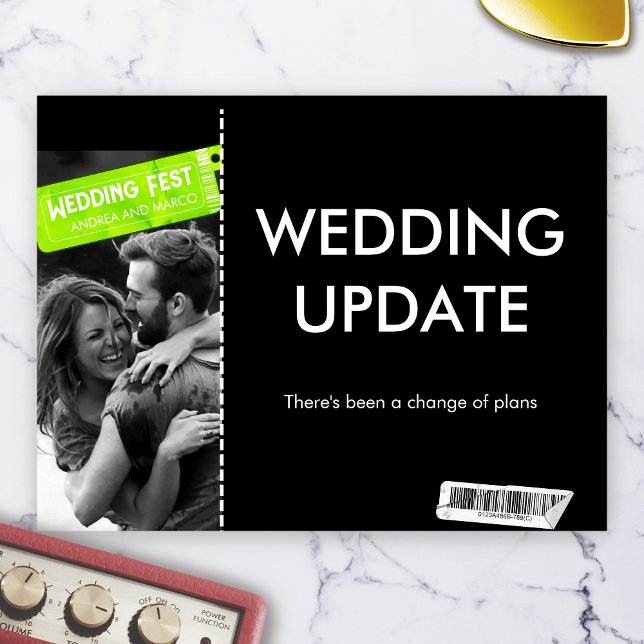 Carte Postale Annulation du Mariage de mise à jour de Mariage de (Rock and Roll Wedding Update Wedding Cancellation Postcard)