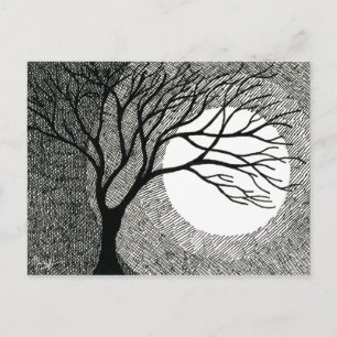Carte Postale Arbre d'hiver et Lune en noir et blanc