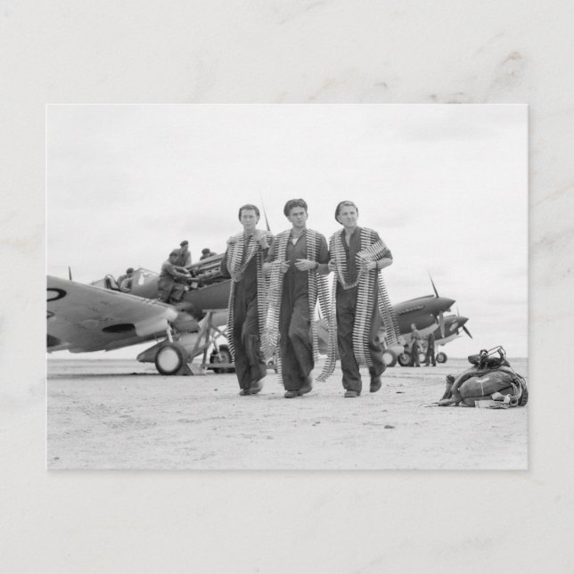 Carte Postale Armé aux dents, années 1940 (Devant)