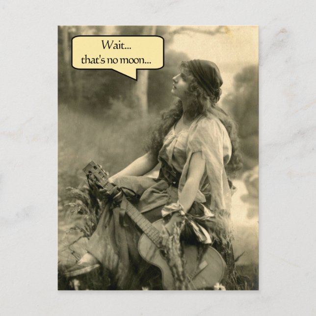 Carte Postale "Attends...ce n'est pas une lune" Que le quatrième (Devant)