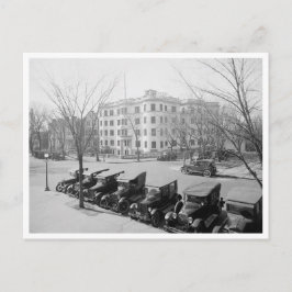 Carte Postale Autos vintages Devant George Washington Inn
