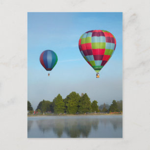 Carte Postale Ballons à air chaud au-dessus d'un lac,  NZ