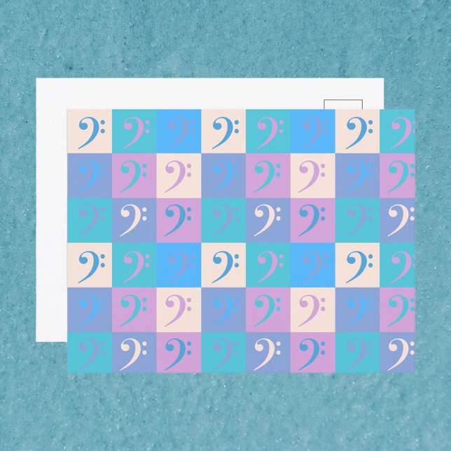 Carte Postale Bass Clef Musique Motif Pastel Couleurs (A postcard with a pattern of bass clefs done in yellow, blue, pink, turquoise, purple and blue.)
