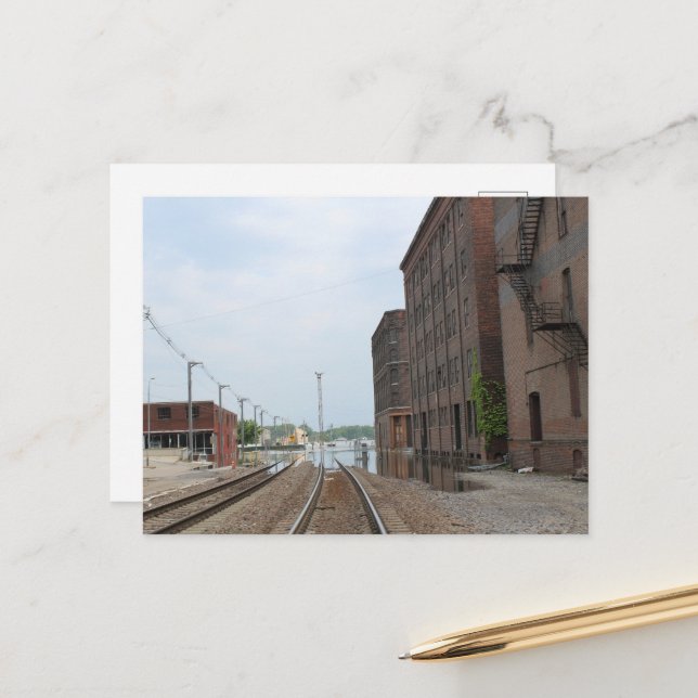 Carte Postale Bâtiments et voies inondées à Burlington, Iowa (Devant/Arrière en situation)