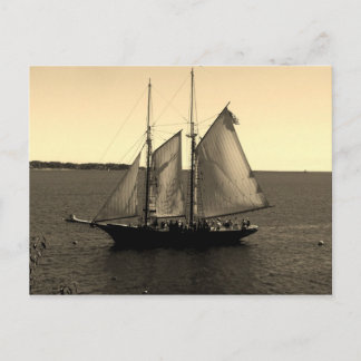 Carte Postale Beau bateau sur l'Océan