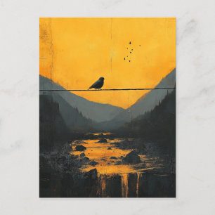Carte Postale Beau oiseau noir sur un fil dans les montagnes