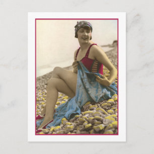 Carte Postale Beauté de bain en maillot de bain framboise