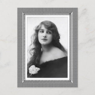 Carte Postale Beauté vintage - Confiance - en noir et blanc