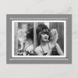 Carte Postale Beauté vintage - Réflexion - en noir et blanc
