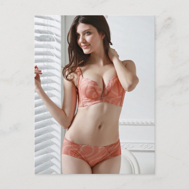 Carte Postale Belle fille en lingerie photo (Devant)