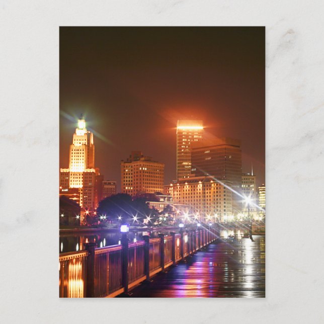 Carte Postale Belle Providence, ville du R.I. la nuit - WOW! (Devant)