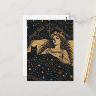 Carte Postale Belle Reine de Fantaisie et son Chat Noir au Lit