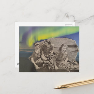 Carte Postale Belles femmes dans un bateau sous les aurores boré