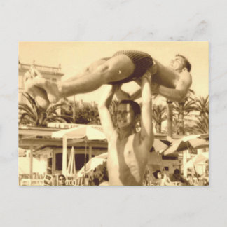 Carte Postale Besoin d'un ascenseur ?