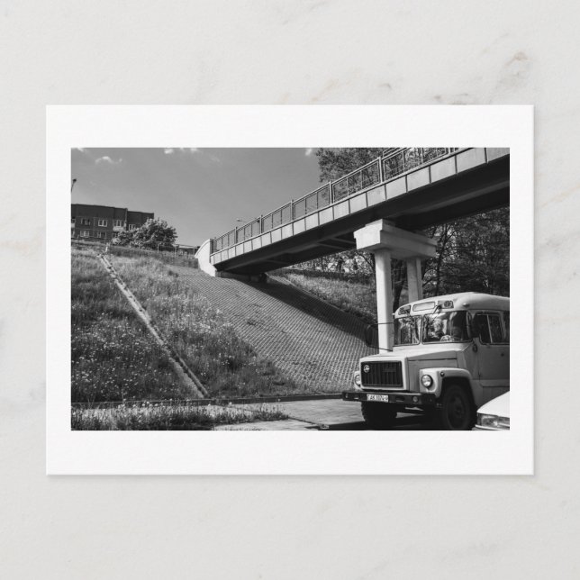 Carte Postale Biélorussie Grodno vieux bus rétro soviétique (Devant)