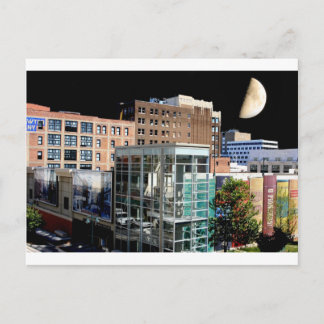 Carte Postale Big Moon accroché au-dessus de Kansas City