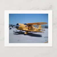 Biplane jaune