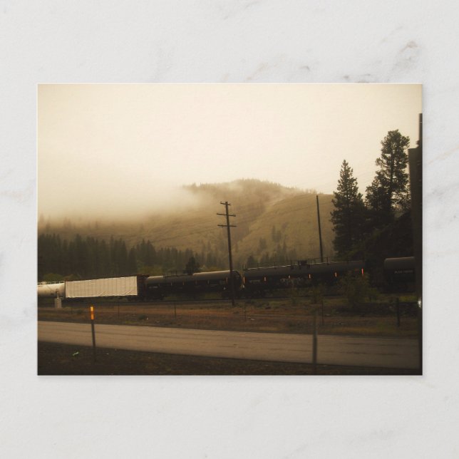 Carte Postale Black Train est une venue (Devant)