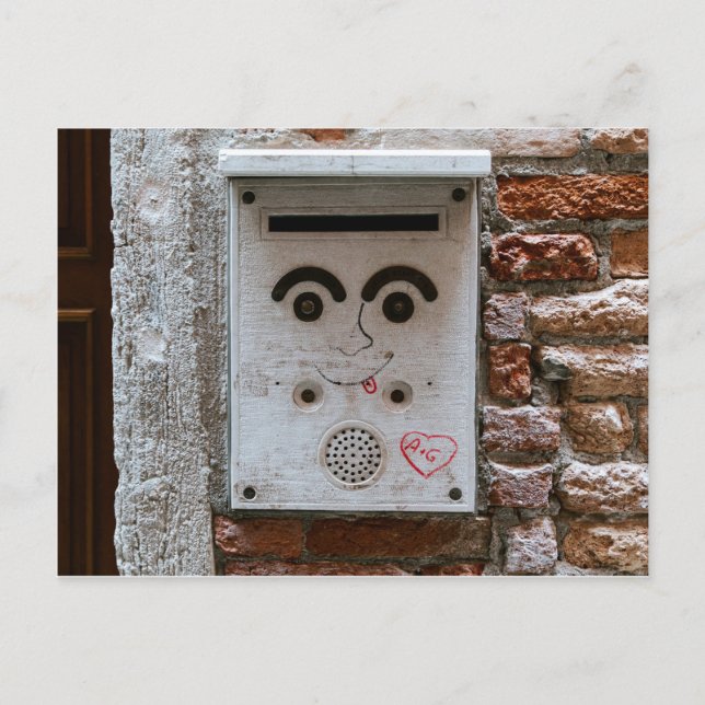 Carte Postale Boîte aux lettres drôle avec visage souriant (Devant)