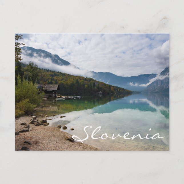 Carte Postale Cabine le long du lac Bohinj en Slovénie (Devant)