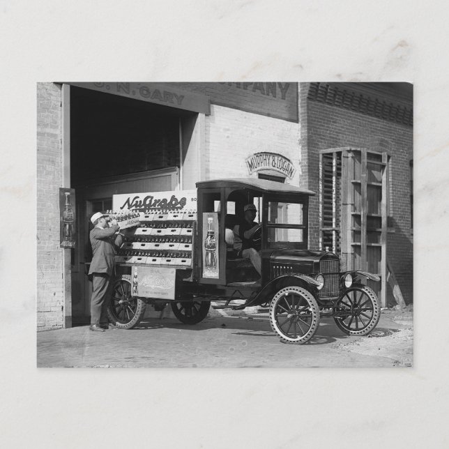 Carte Postale Camion de livraison Soda Pop, 1924 (Devant)