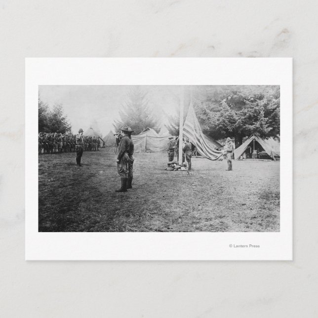Carte Postale Camp Lewis, WA - Soldats détenant les Américains (Devant)