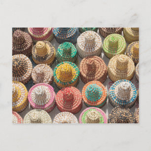 Carte Postale Casquettes tissés colorés