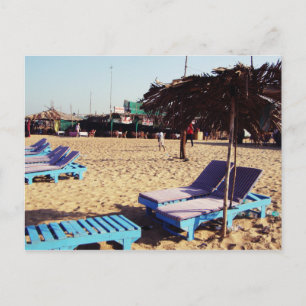 Carte Postale Chaises de plage sur la plage de Candolim à Goa In
