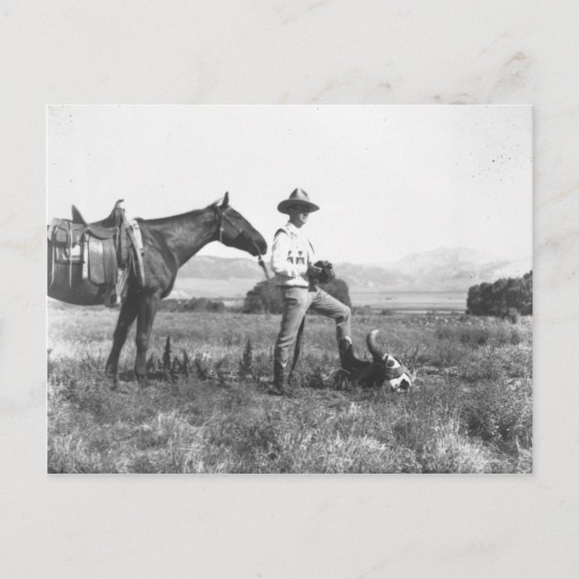 Carte Postale Charles Belden avec cheval et crâne. (Devant)