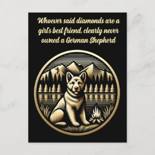 Carte Postale Chien d'or par le feu de camp