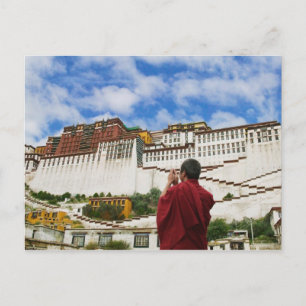 Carte Postale Chine, Tibet, Lhassa, moine tibétain avec Potala