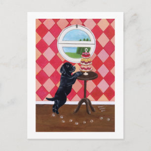 Carte Postale Chiot noir de laboratoire avec des cupcakes