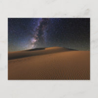 Ciel étoilé au-dessus du désert de Gobi de dunes