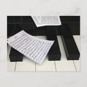 Carte Postale Clés de piano avec musique