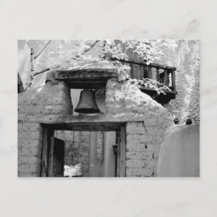 Carte Postale Cloche en adobe brut dans l'entrée, Santa Fe, Nouv