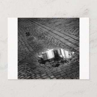 Carte Postale Cobblestone Street avec flaque, Innsbruck Autriche