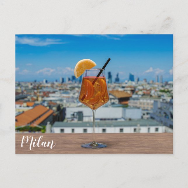 Carte Postale Cocktail Spritz sur une table avec vue sur Milan (Devant)