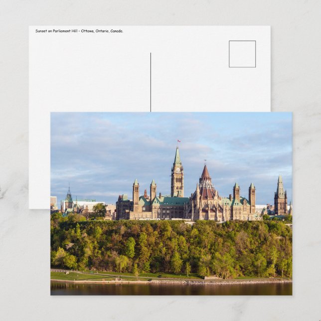 Carte Postale Colline du Parlement à Ottawa - Ontario, Canada (Devant / Derrière)