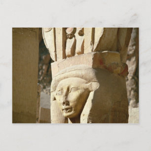 Carte Postale Colonne à tête de mort, de la chapelle de