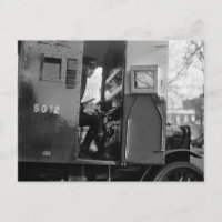 Conducteur de voiture blindée avec pistolet, 1925